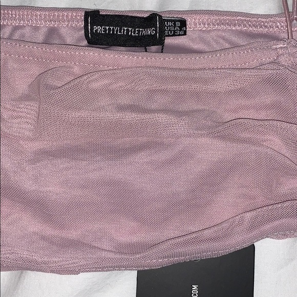 Pretty Little Thing Crop Top-Bra. - Picture 2 of 2